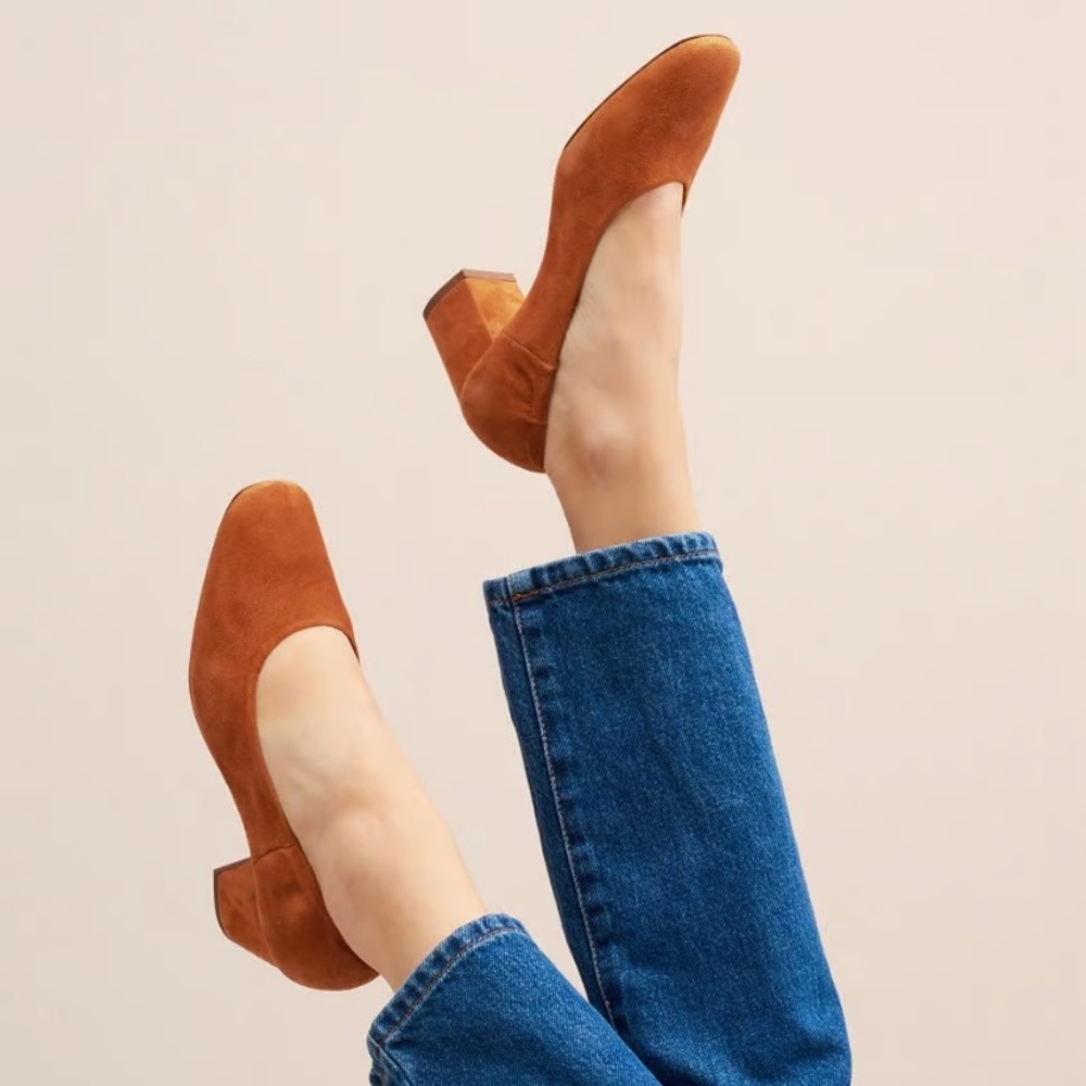 COPY - Rouje Suede Heels Fits Small NWT - Picture 1 of 6